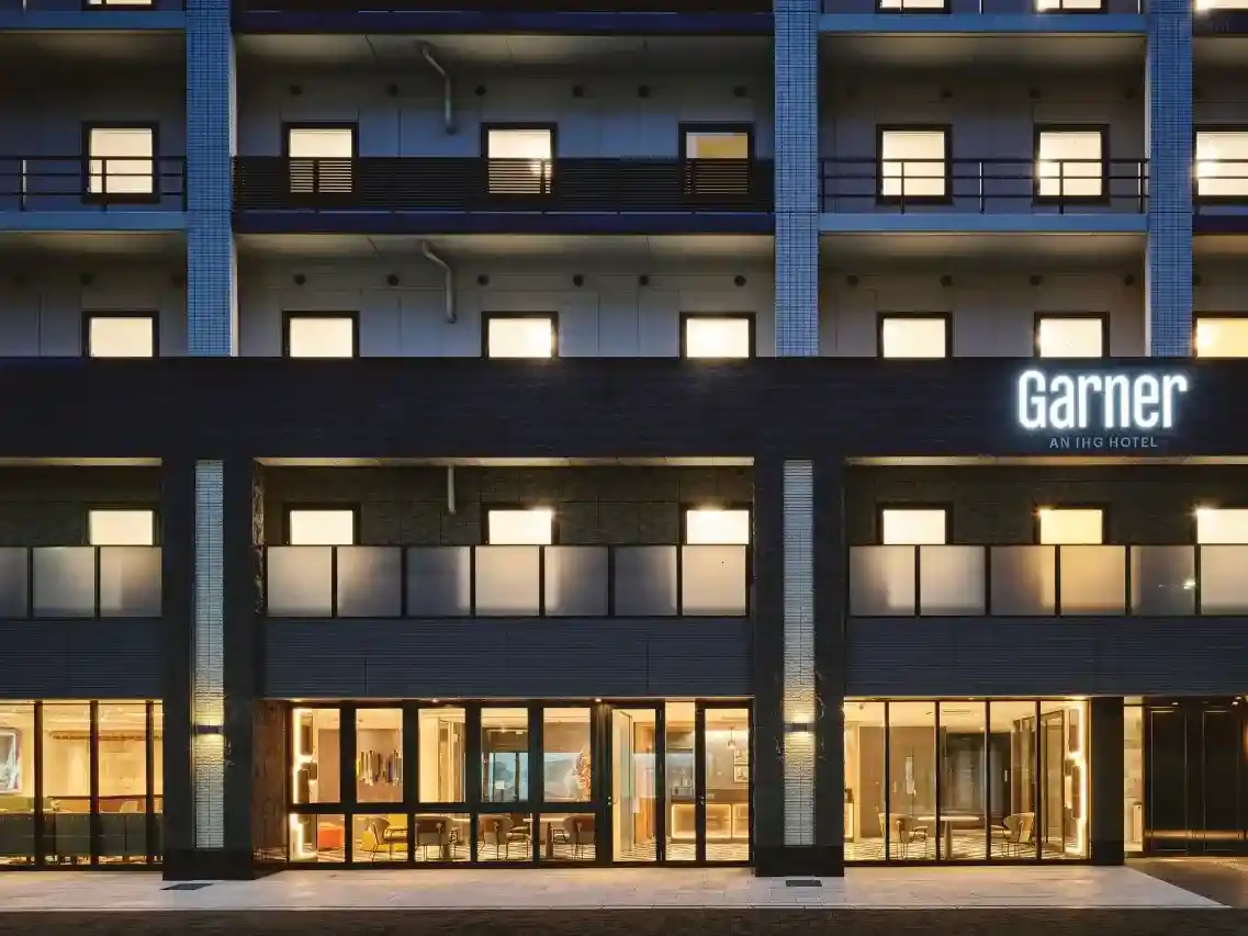 가너 호텔 오사카 혼마치역 , an IHG Hotel