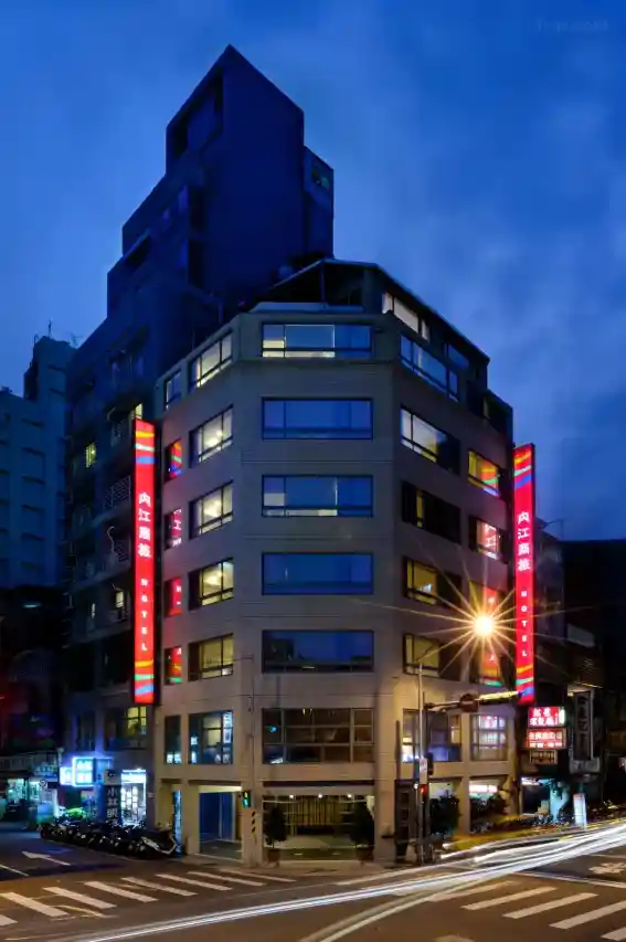 네이장 호텔