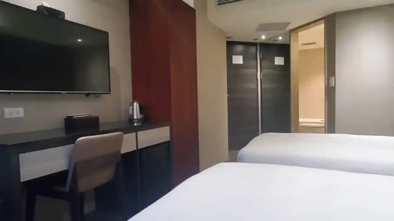 Kdm 호텔