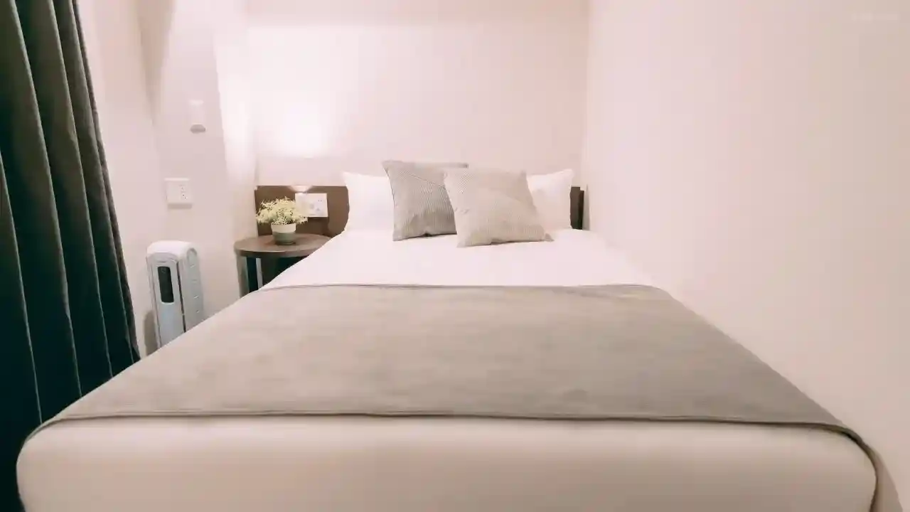 R 호텔 혼마치