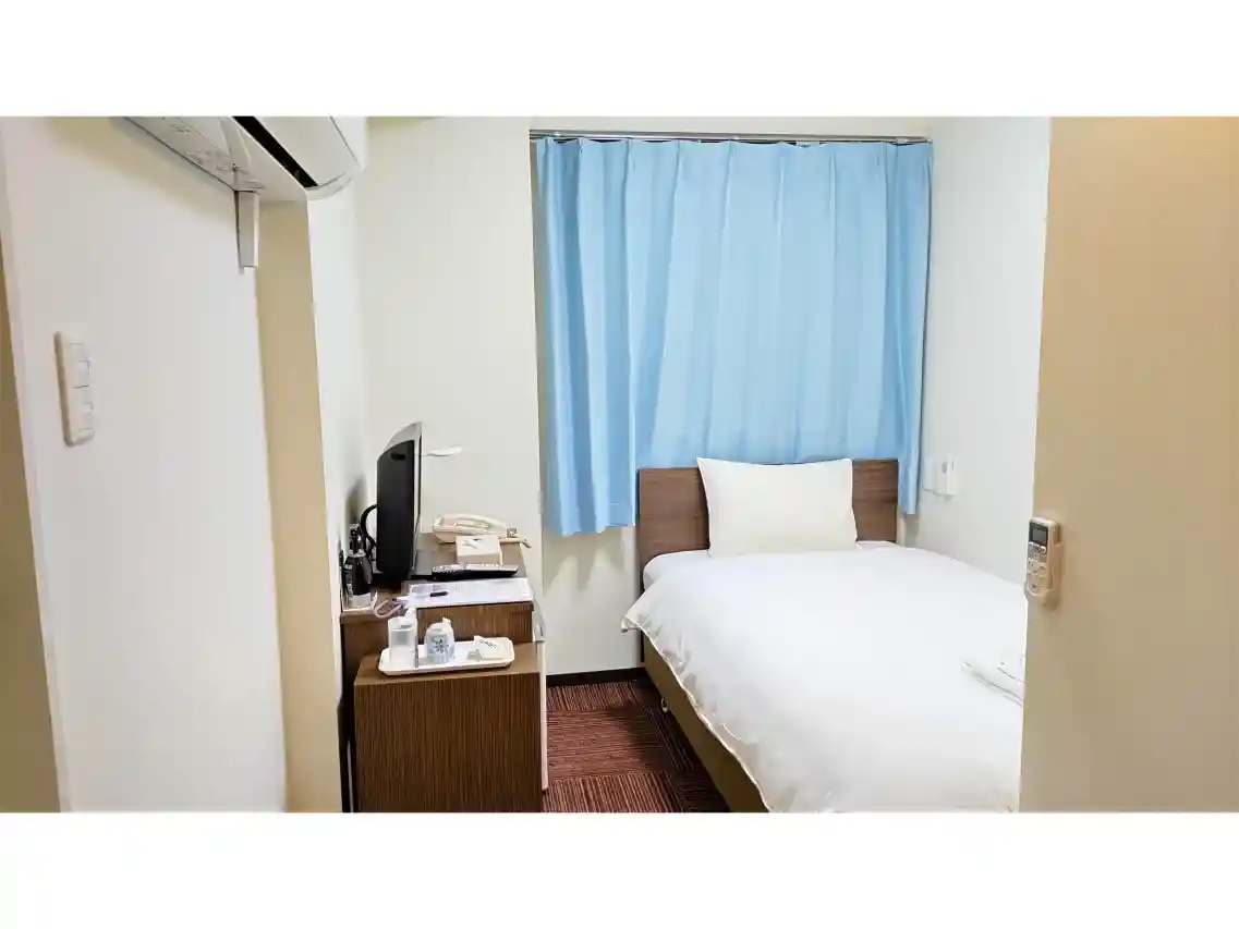 이케부쿠로 로얄 호텔 히가시구치