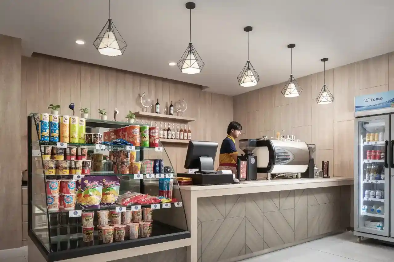 졸리 호텔