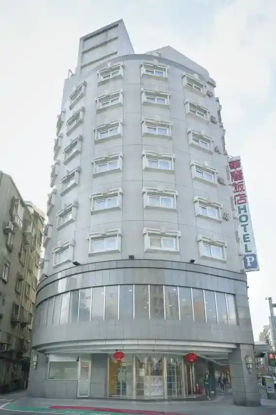 페라리 호텔