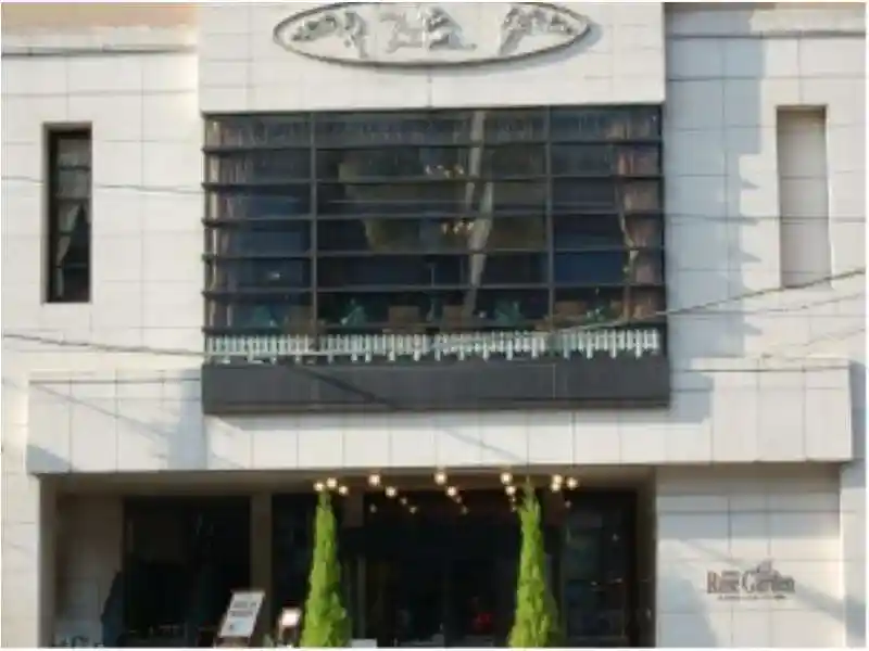 호텔 로즈 가든 신주쿠