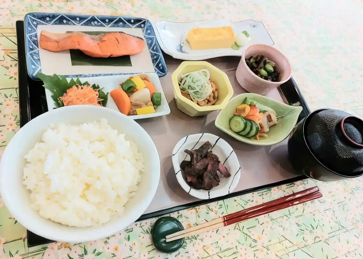 호텔 마루타니